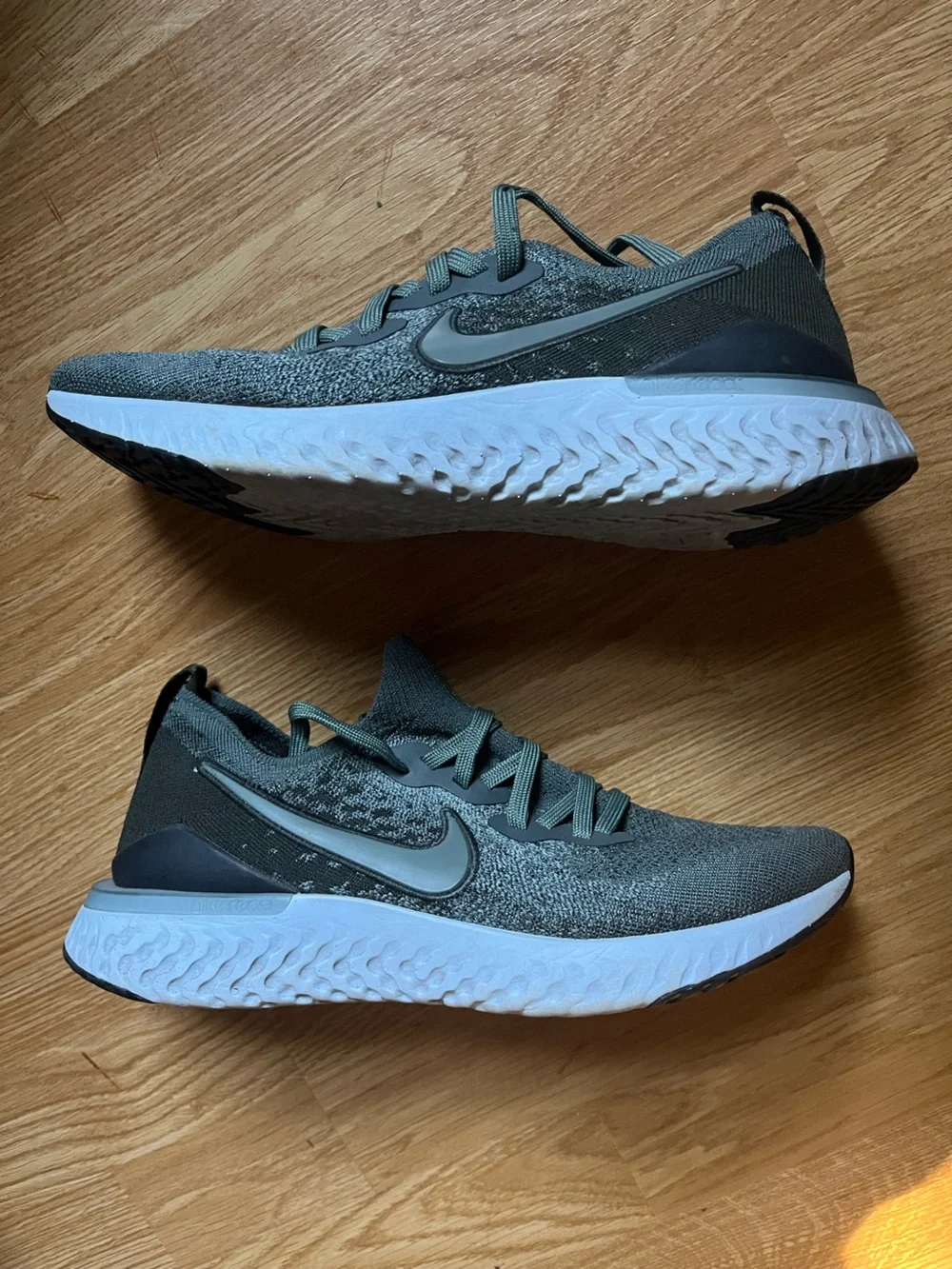 8.5 - Men’s Nike Epic React Flyknit 2